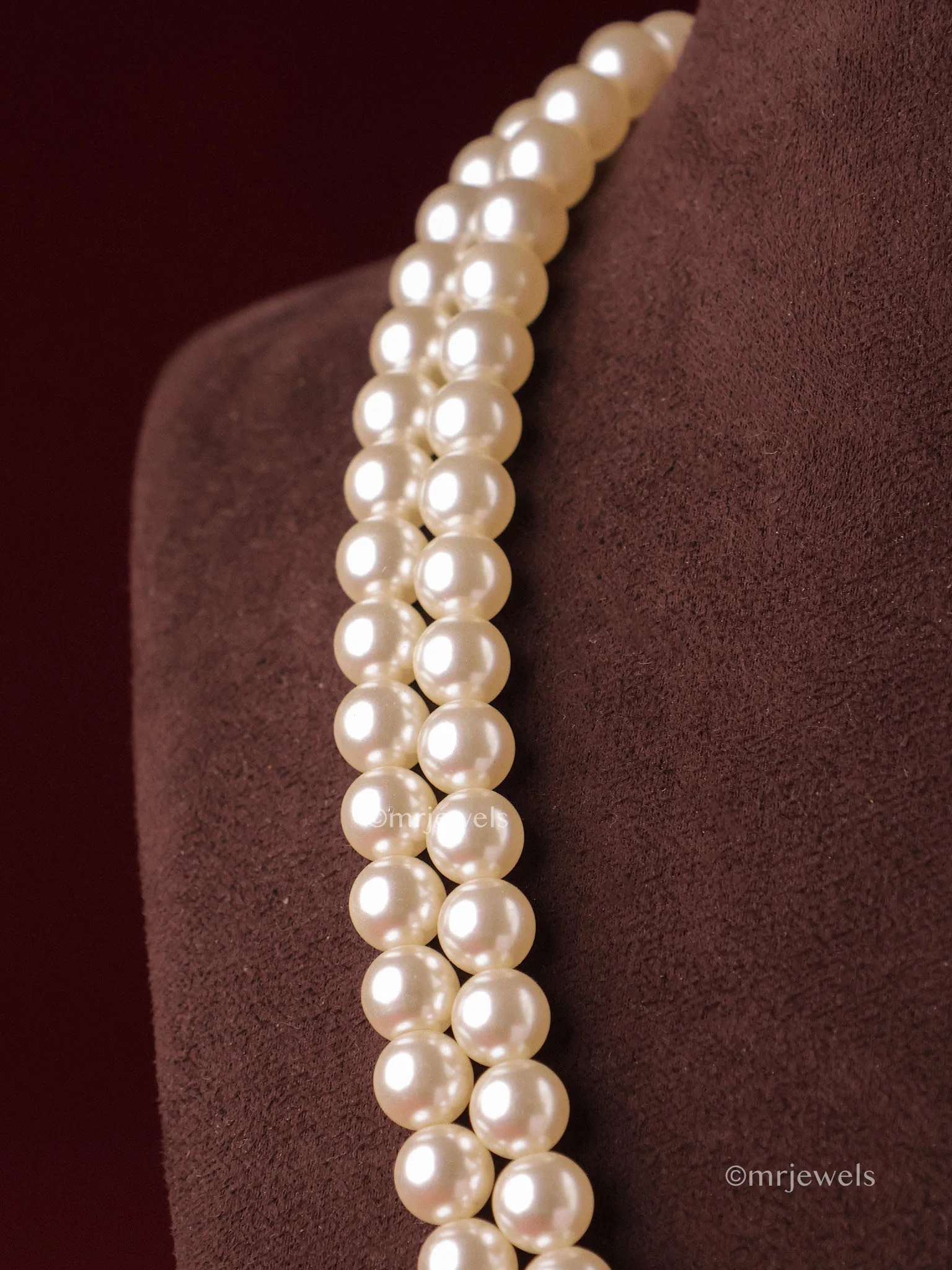 Tanirika Statement Pearl Layered Necklace Set - Image 3