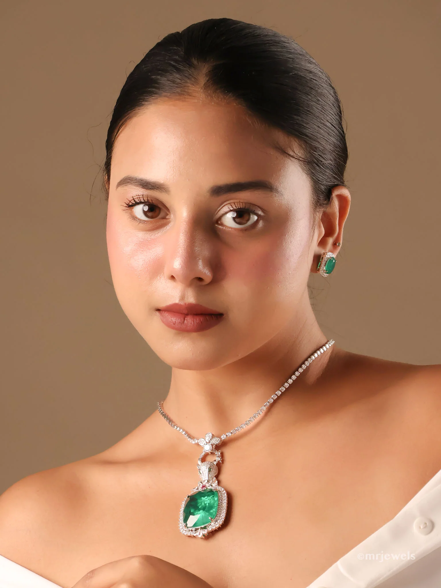 The Emerald Panther Necklace