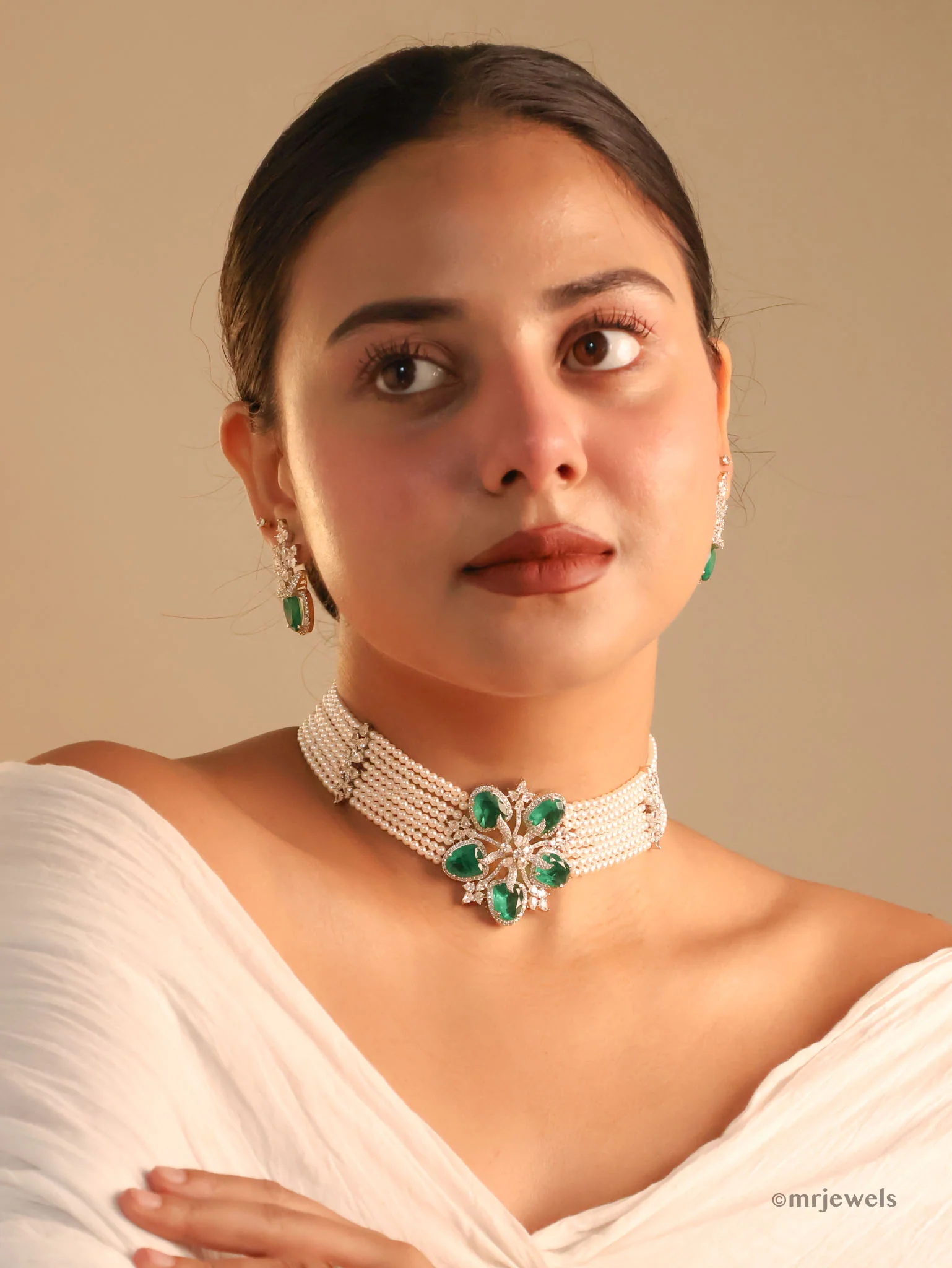 The Emerald Pearl Duchess Choker Set