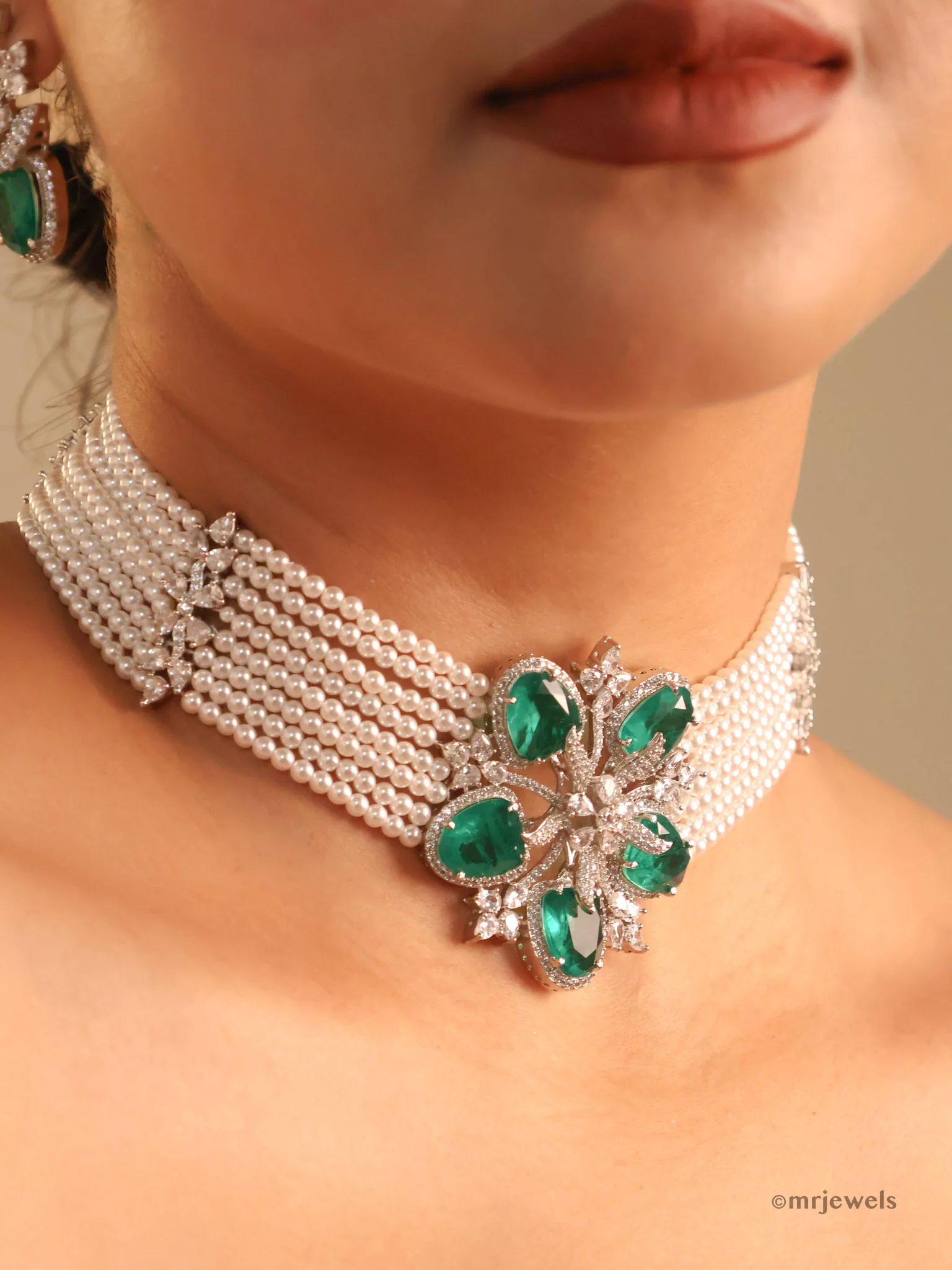 The Emerald Pearl Duchess Choker Set - Image 2