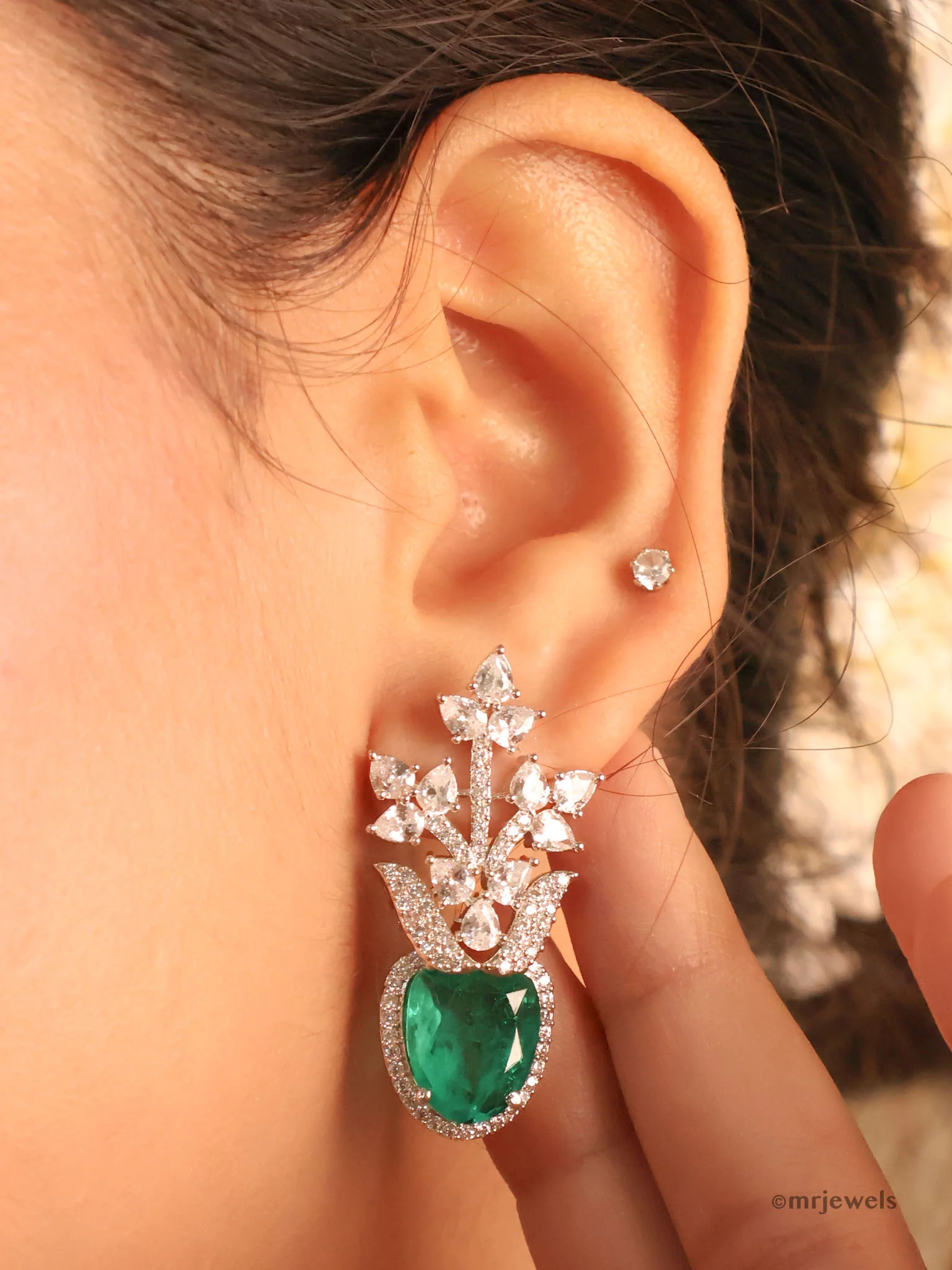 The Emerald Pearl Duchess Choker Set - Image 3