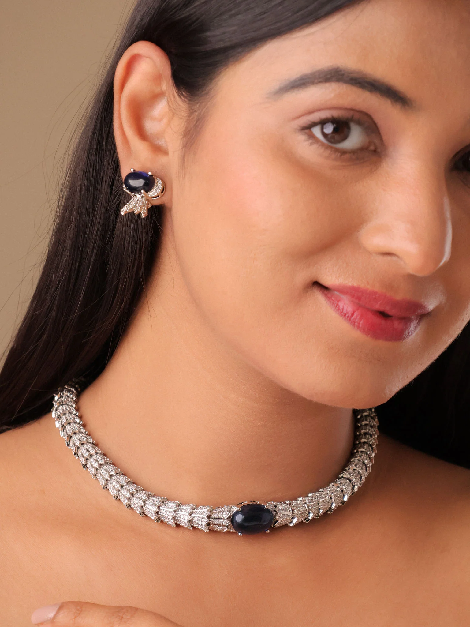 The Emeria Luxe Choker Set - Image 4
