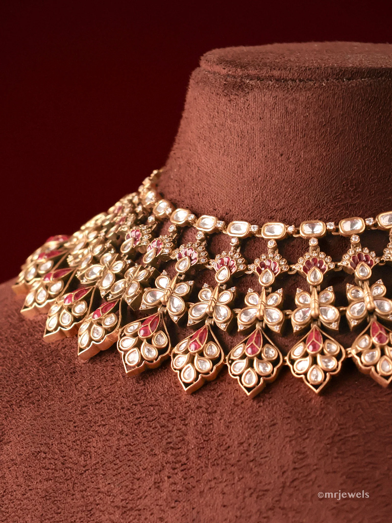 The Maharani Enchanté Choker Set - Image 6