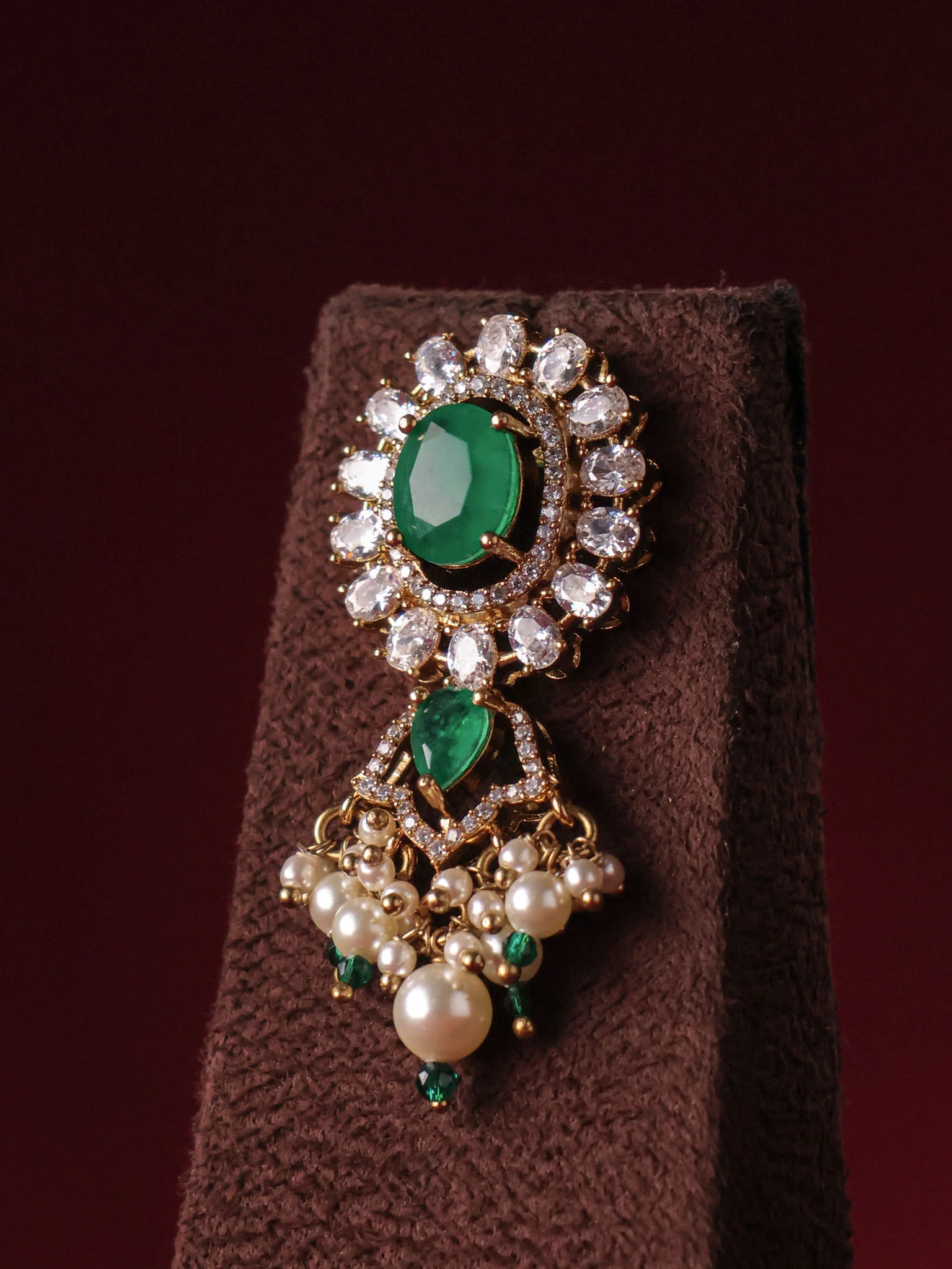 The Royal Atelier Necklace Set - Image 4