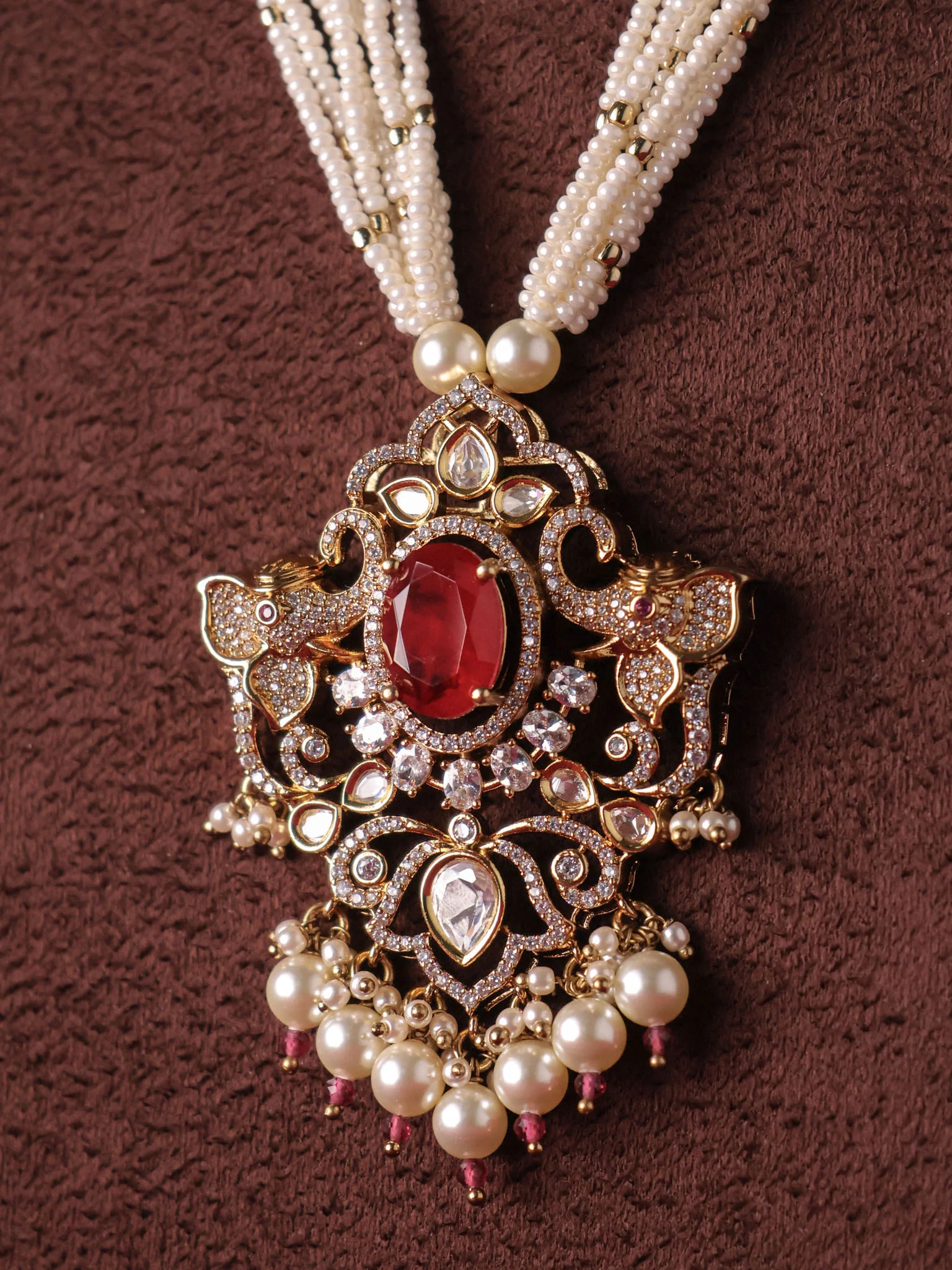 The Royal Atelier Necklace Set - Image 5