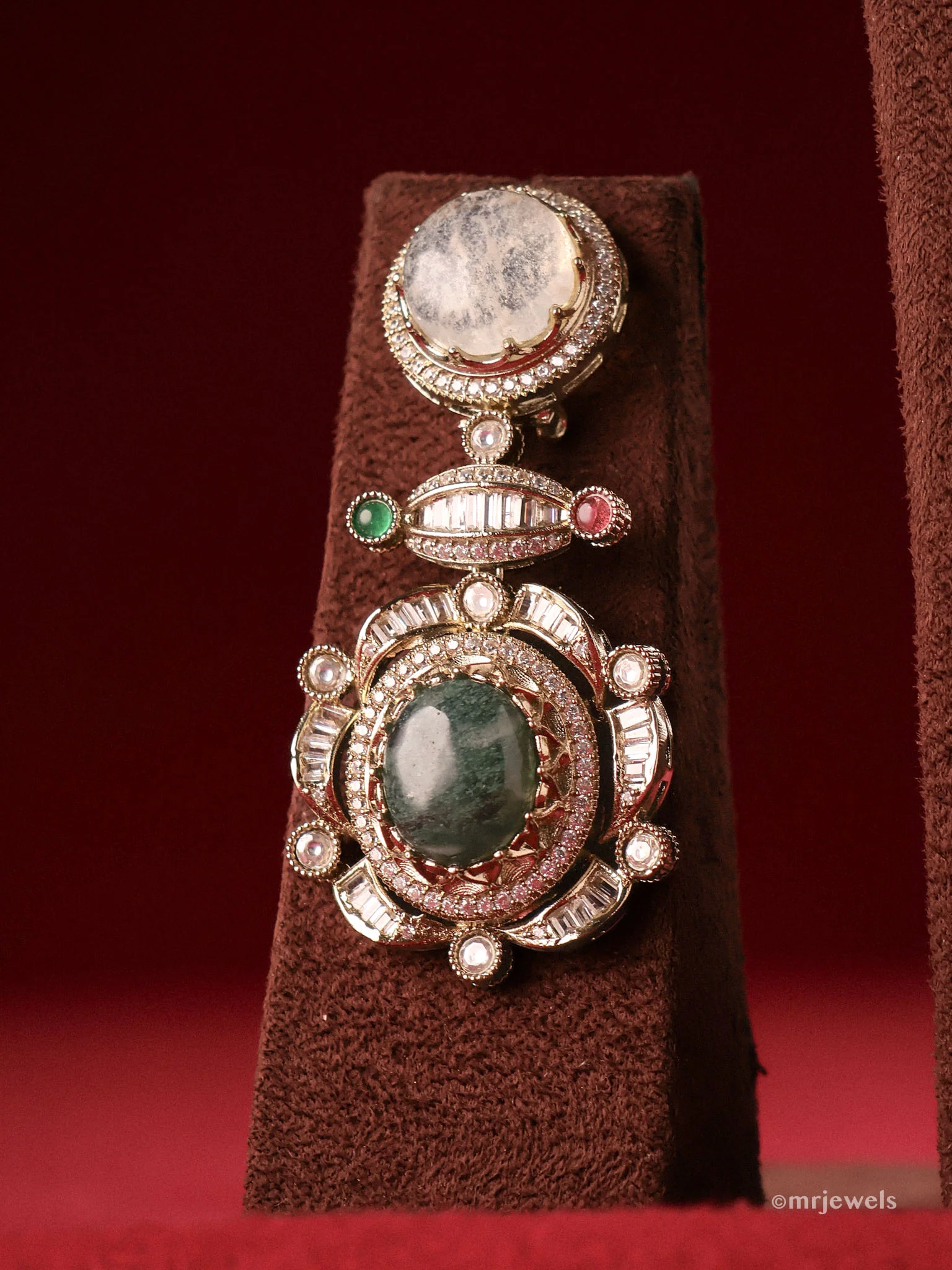 The Royal Navratna Legacy Set - Image 6