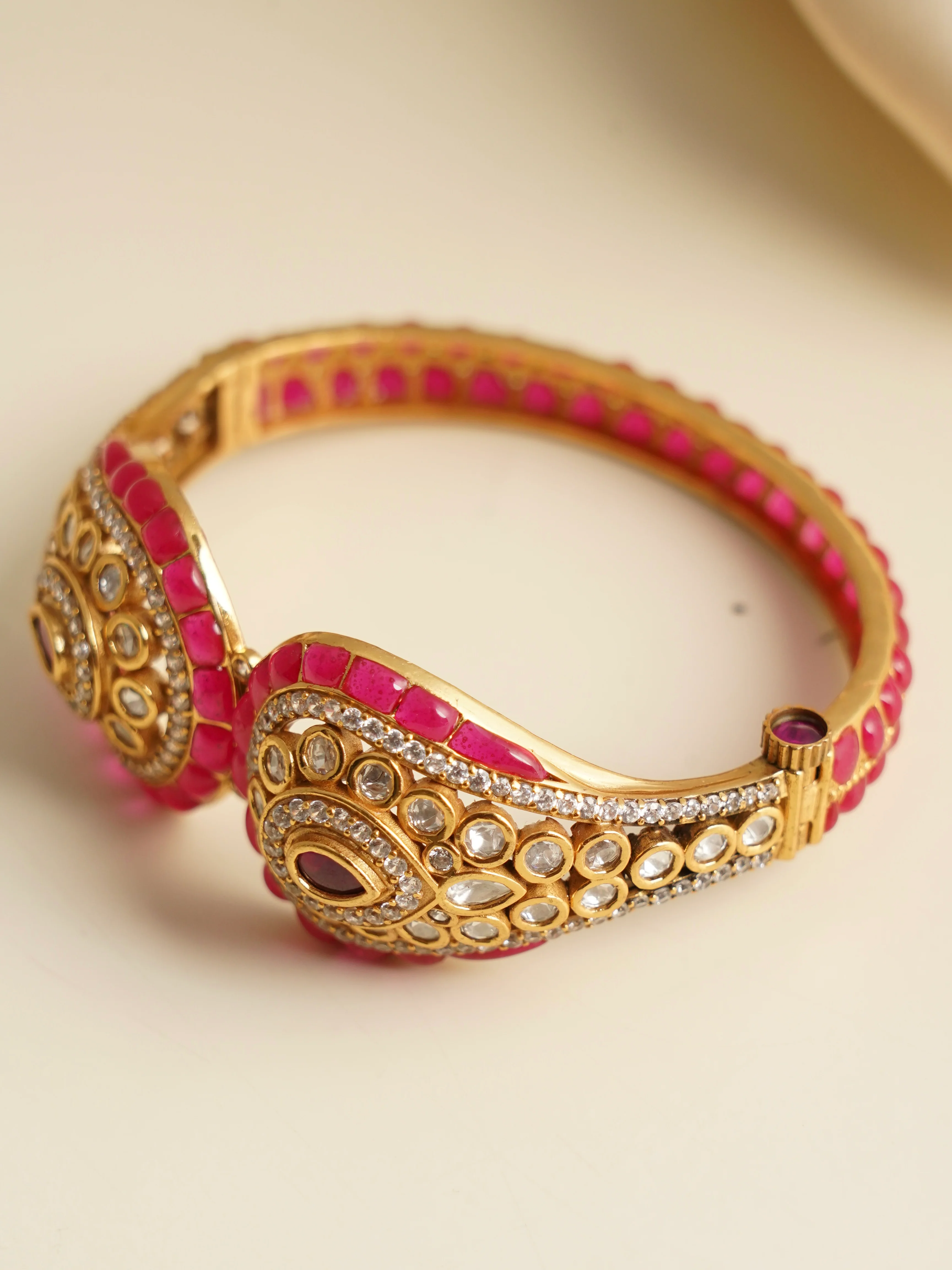 The Saanvika Statement Kada – Emerald & Ruby Edition - Image 4