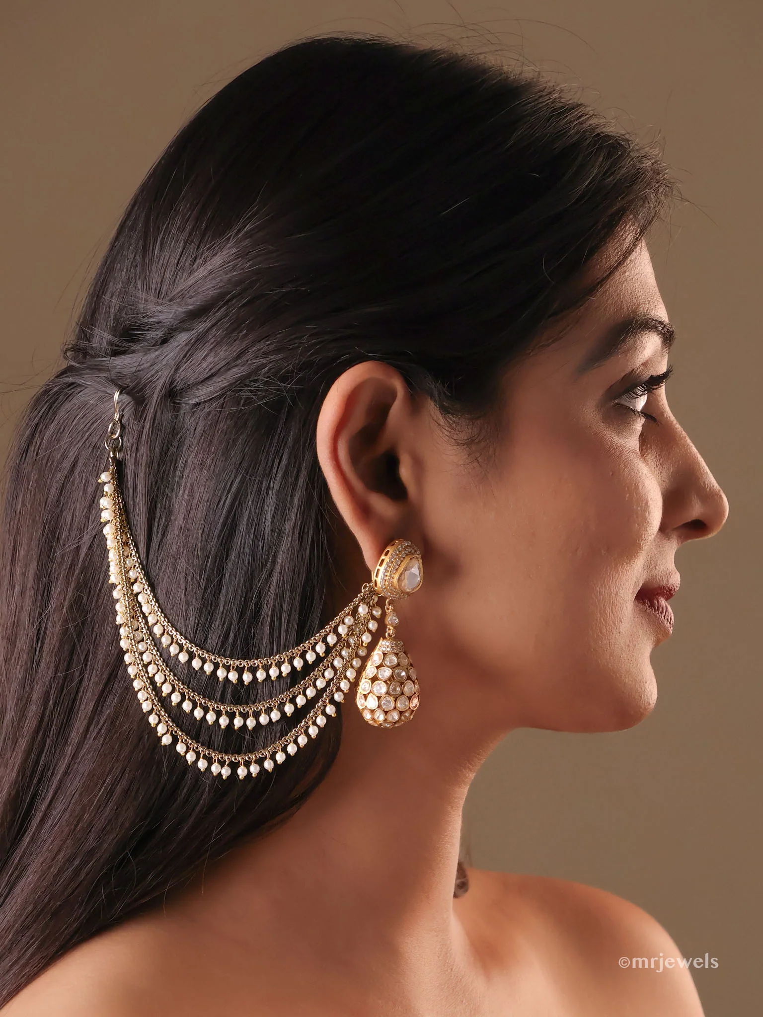 Three layered Pearl Earchain