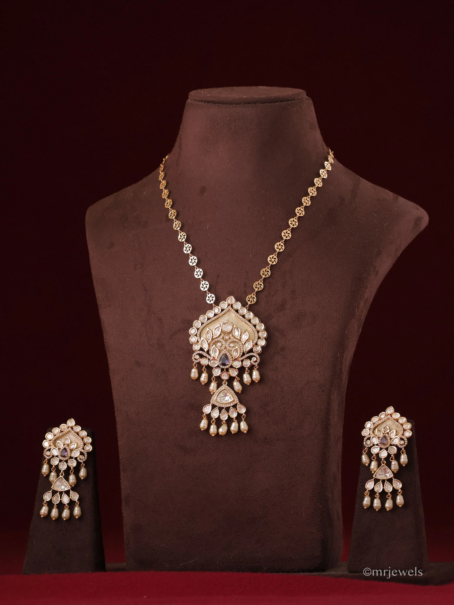 Varnika Polki Pearl Drop Necklace Set