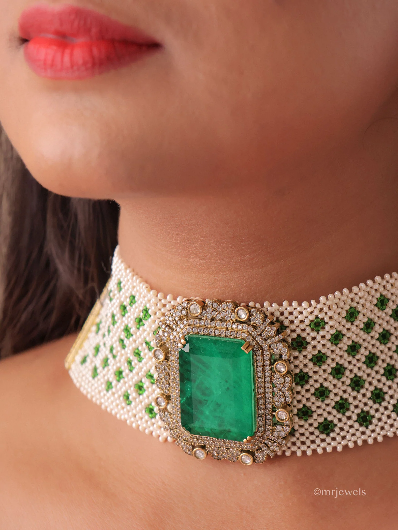 Veha Statement  Pearl Choker Set - Image 2