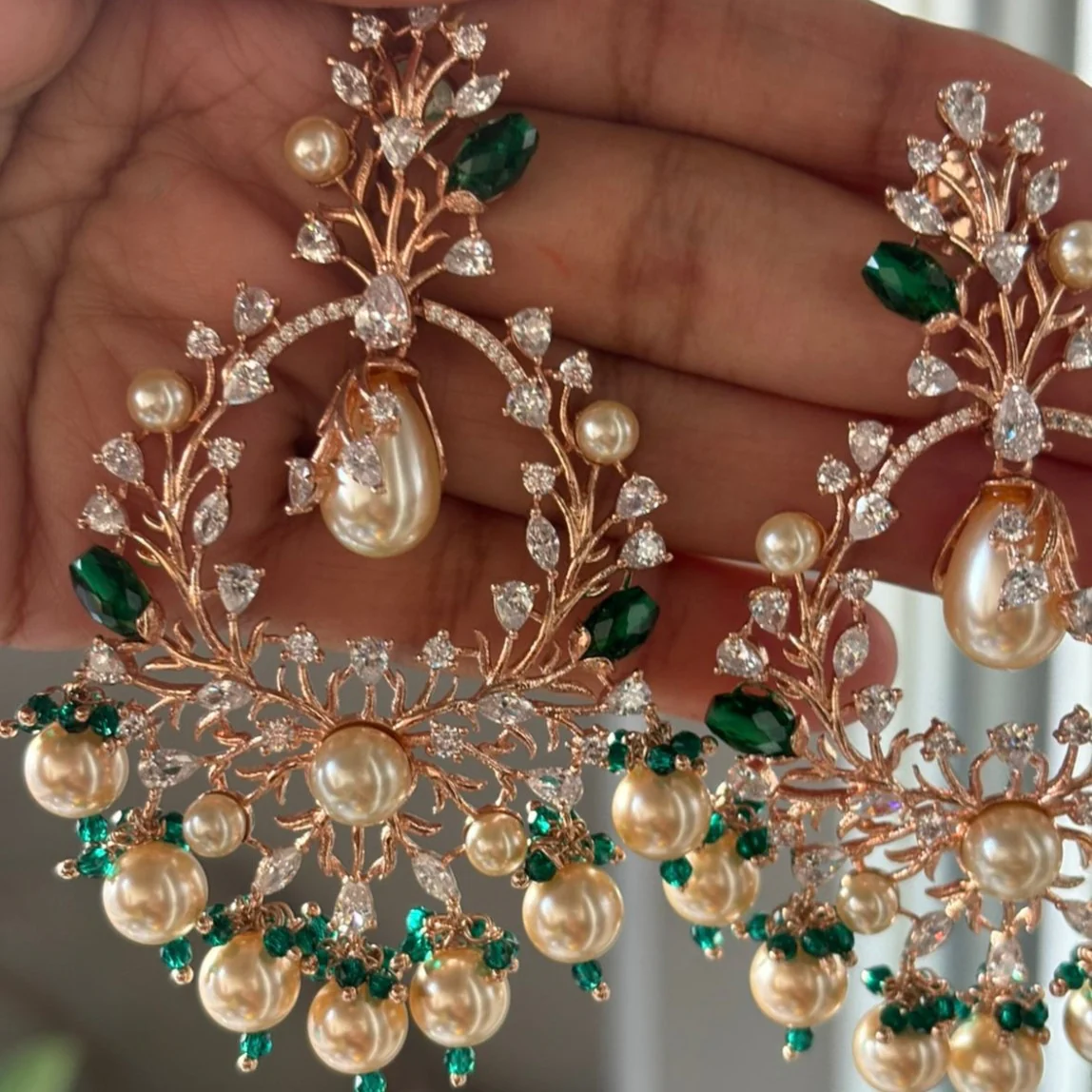 Verdant Elegance Pearl Chandeliers - Image 2