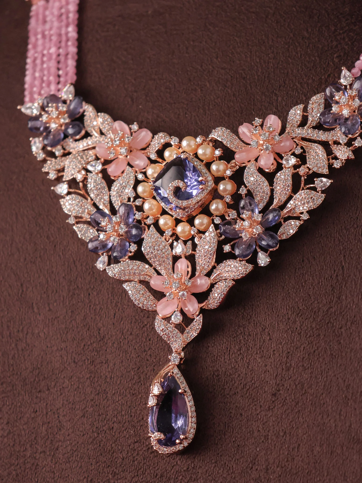 Verdant Rosé Flora luxury Necklace Set - Image 6