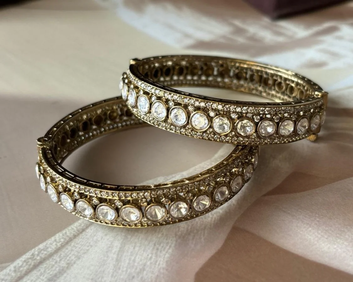 Victorian Polish Moissanite Bangles