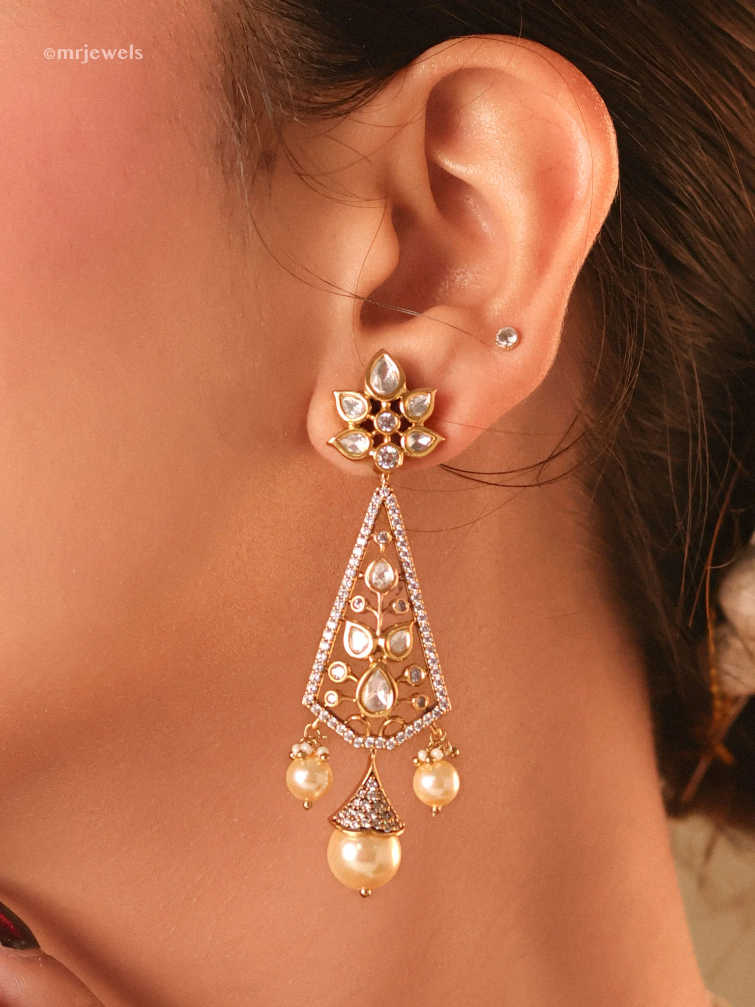 Vintage Kundan Pearl Necklace Set - Image 3