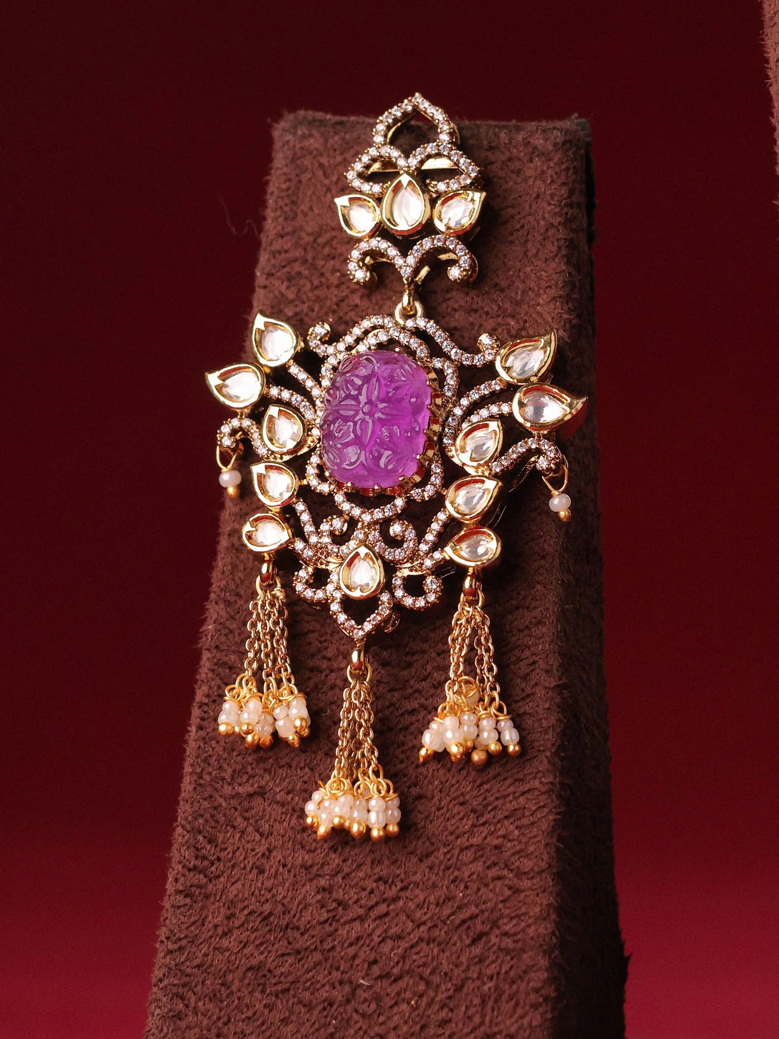 Virasat Vintage Carved Stone Set - Image 3