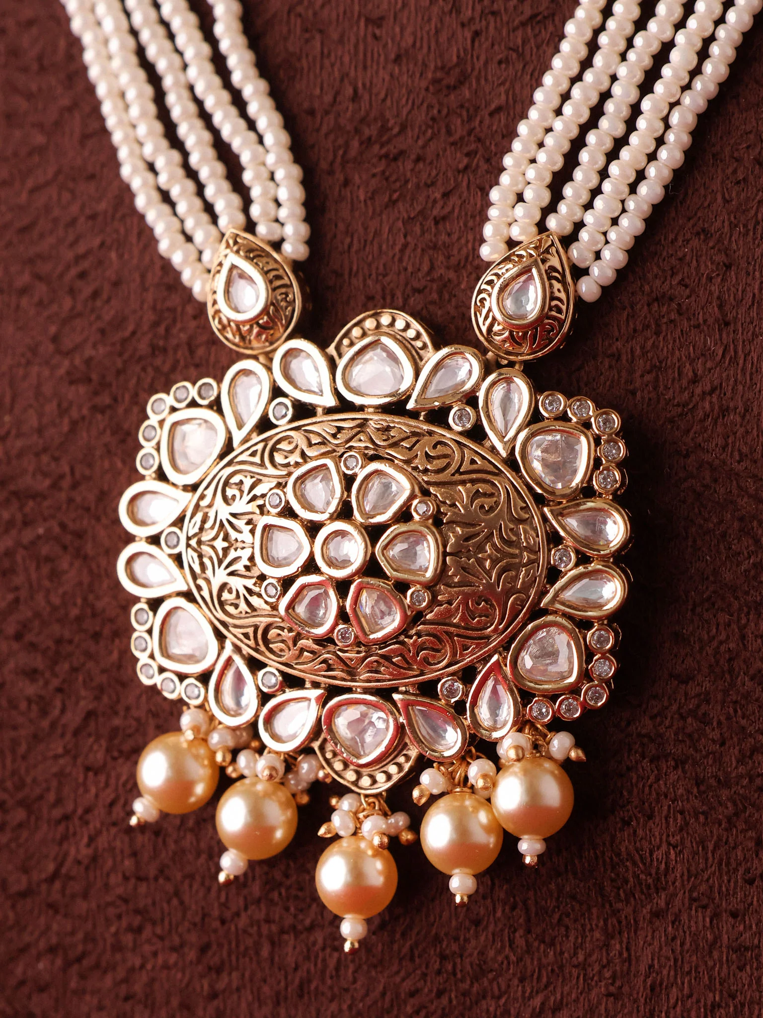 Zarina Ivory Polki Necklace Set - Image 2