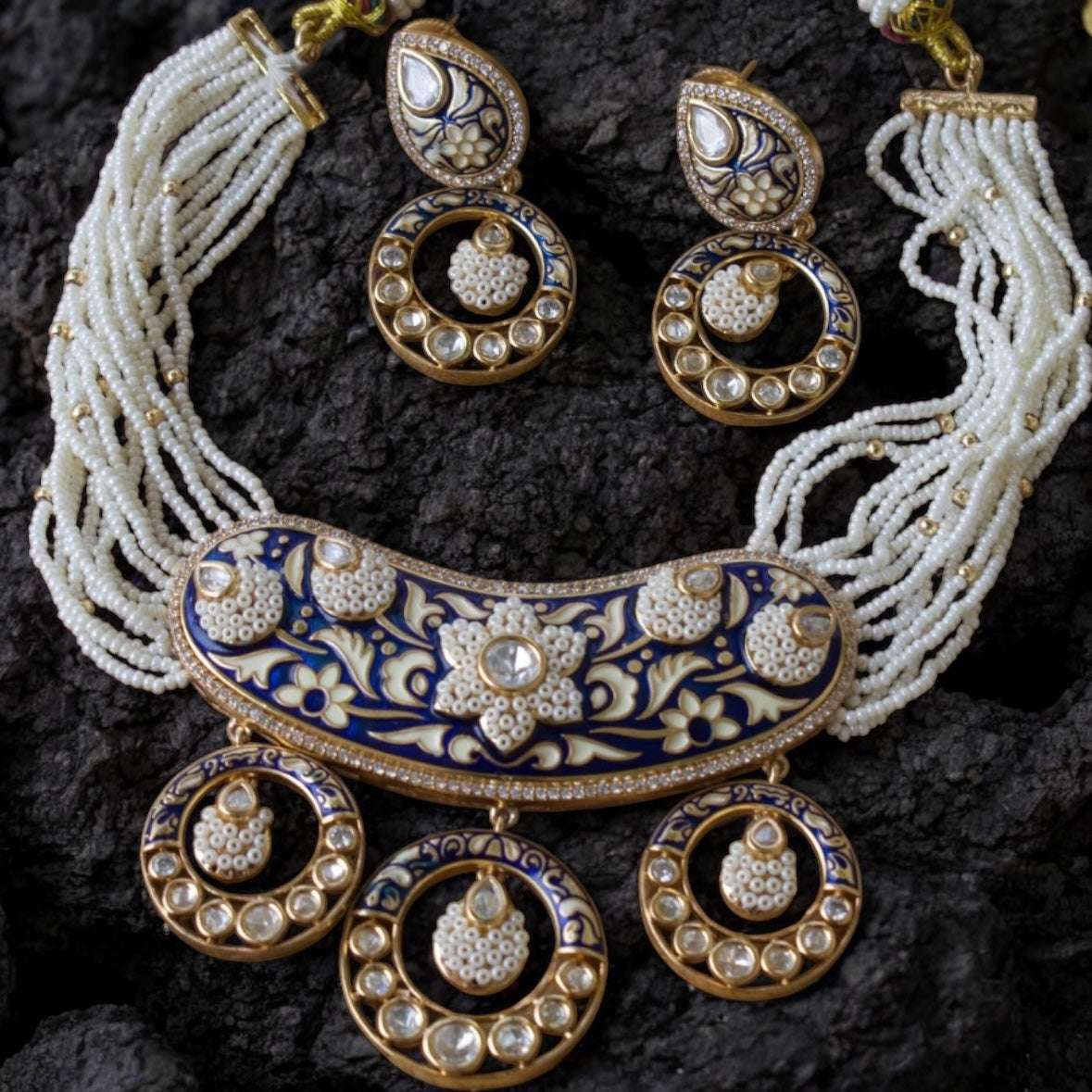 Zarira Enamel Pearl Necklace Set - Image 3