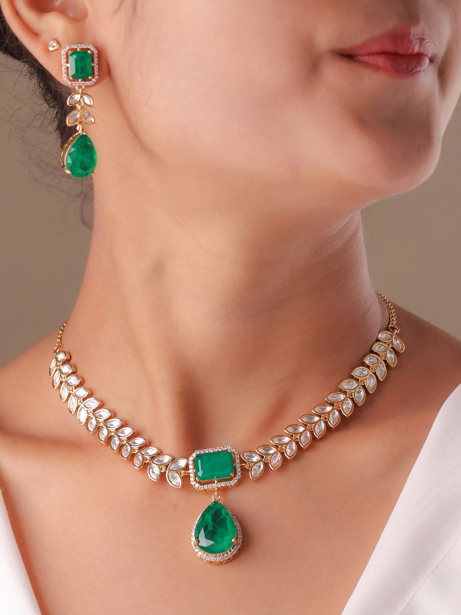 Zariya Emerald Cascade Necklace Set