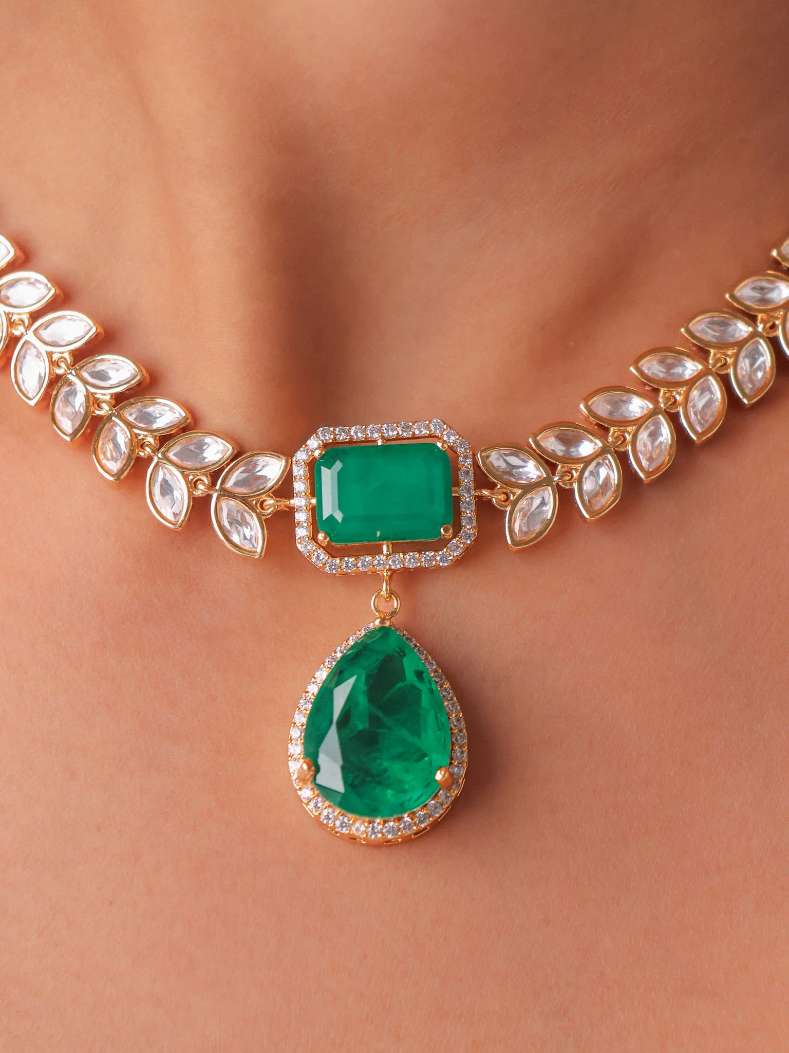Zariya Emerald Cascade Necklace Set - Image 2