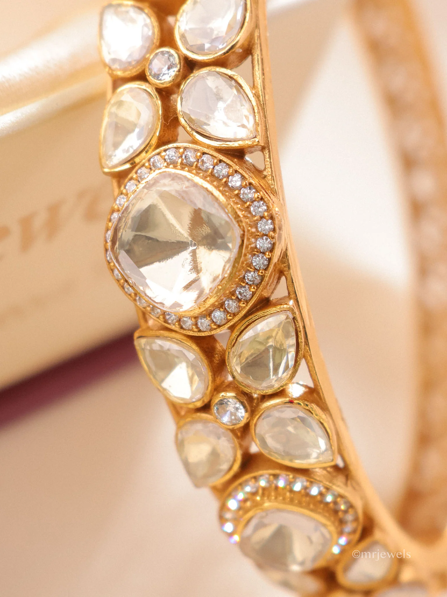 Zariya Moissanite Kada - Image 3