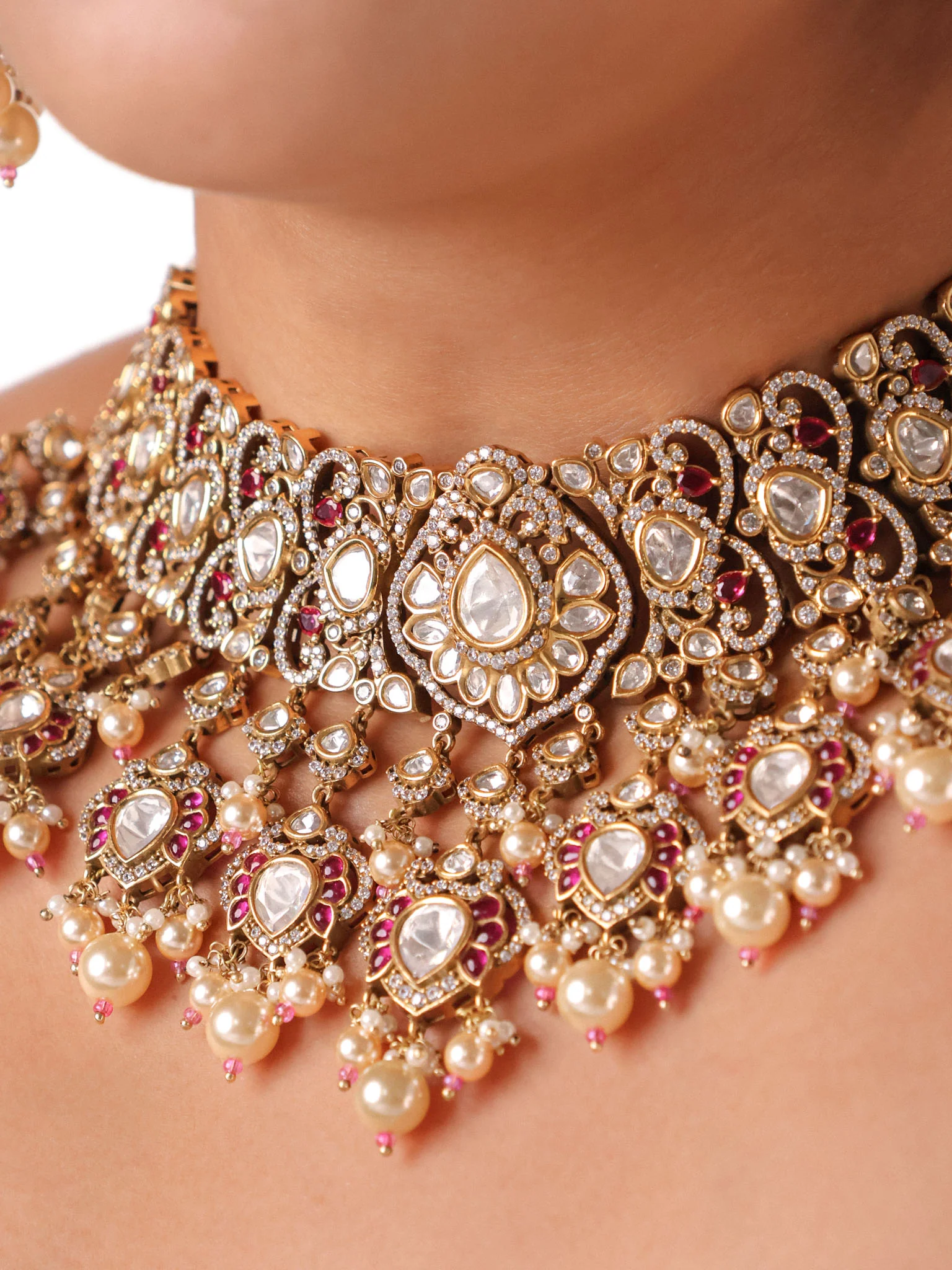 Zariya Royale Kundan Bridal Set - Image 2