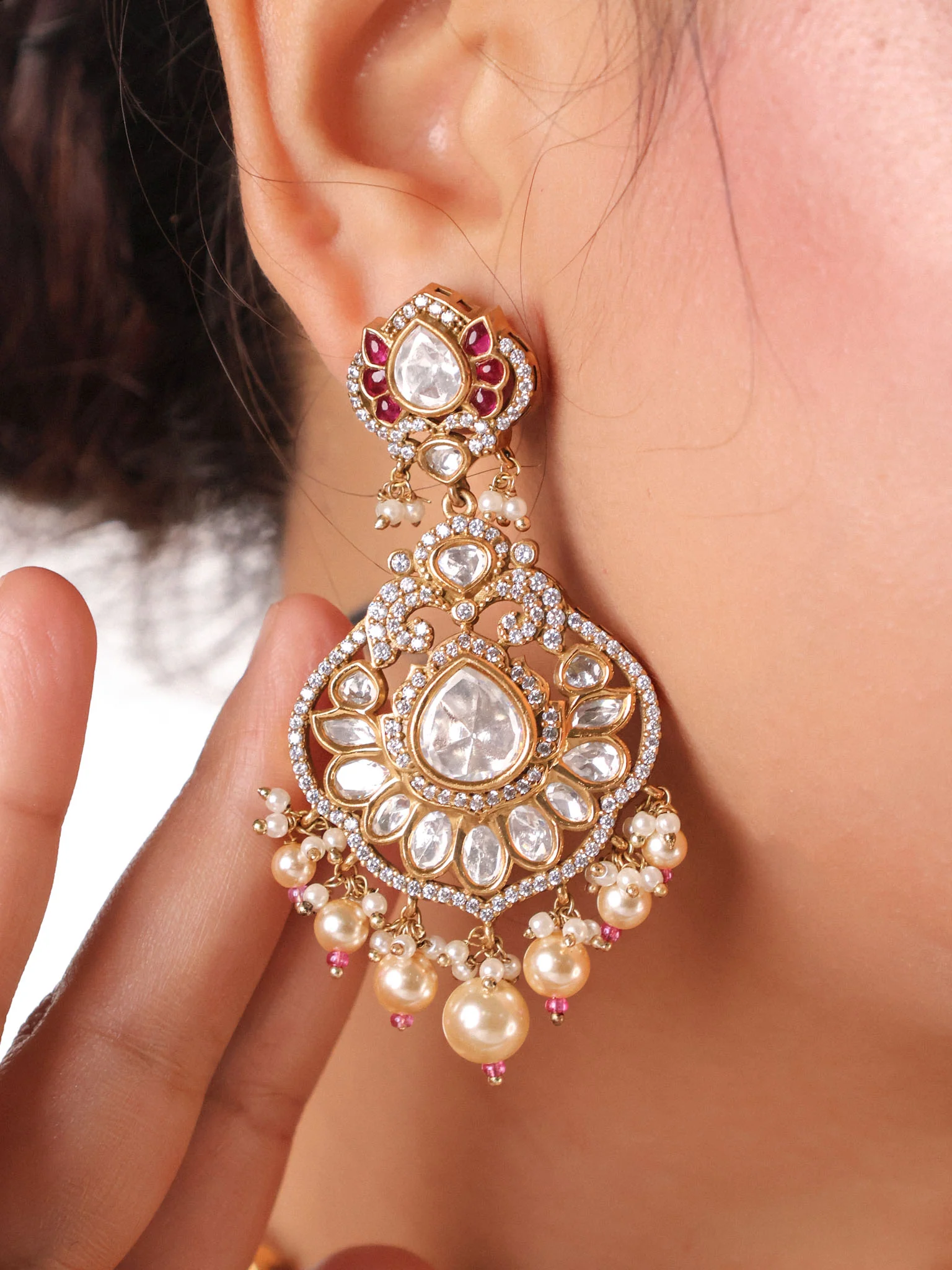 Zariya Royale Kundan Bridal Set - Image 3