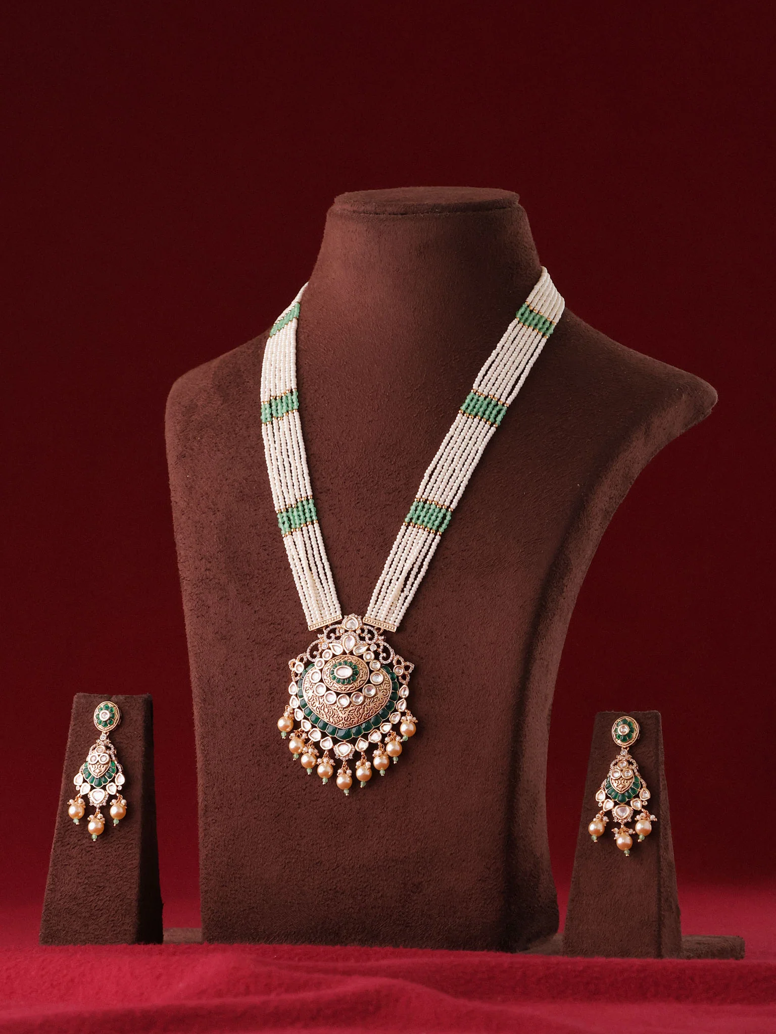 Zarvani Green Polki Pendant Set