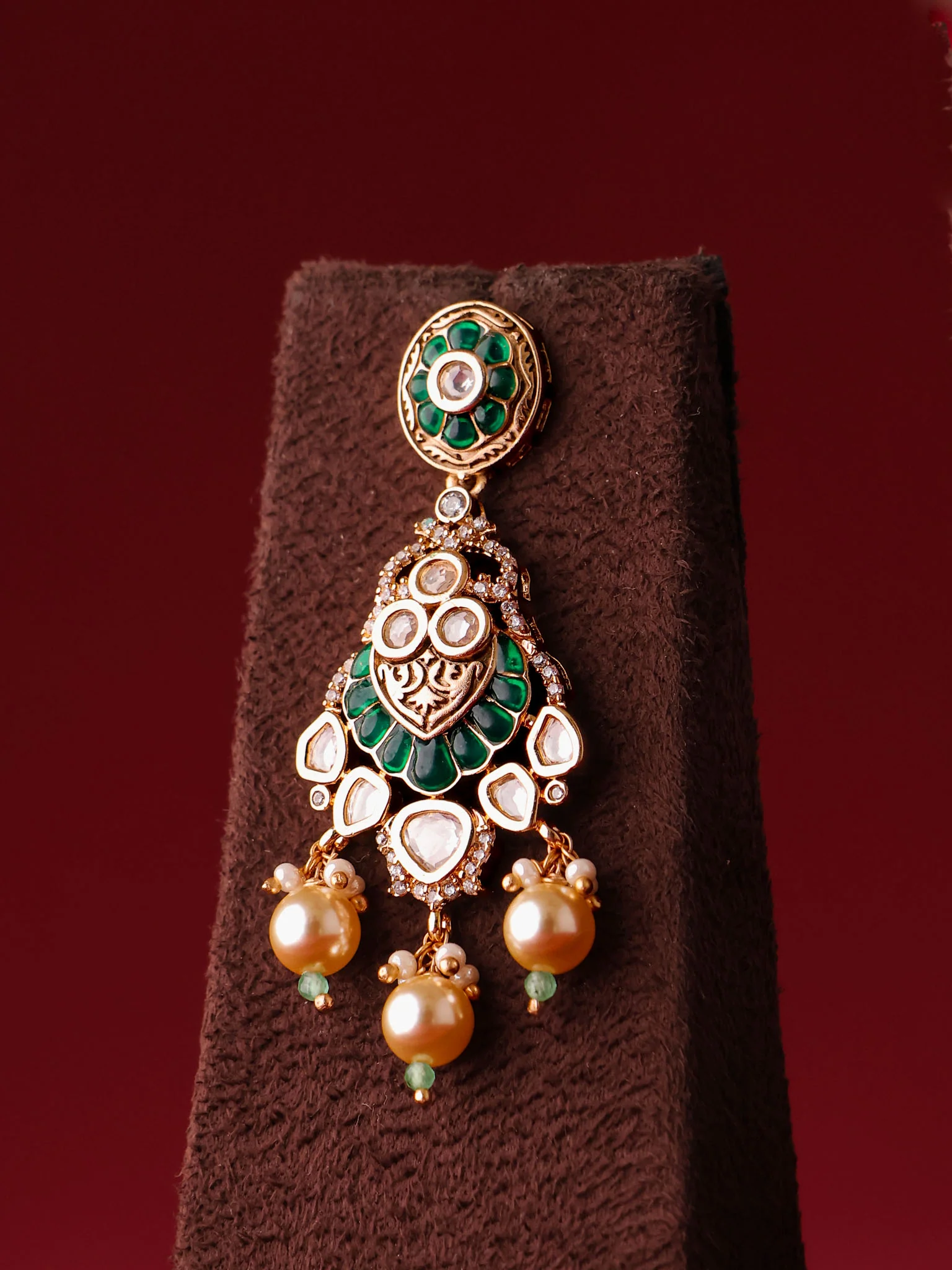 Zarvani Green Polki Pendant Set - Image 3