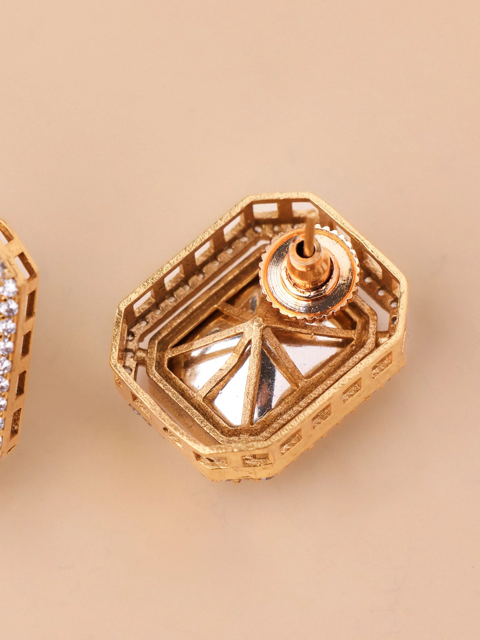 Zivah Statement Studs - Image 3