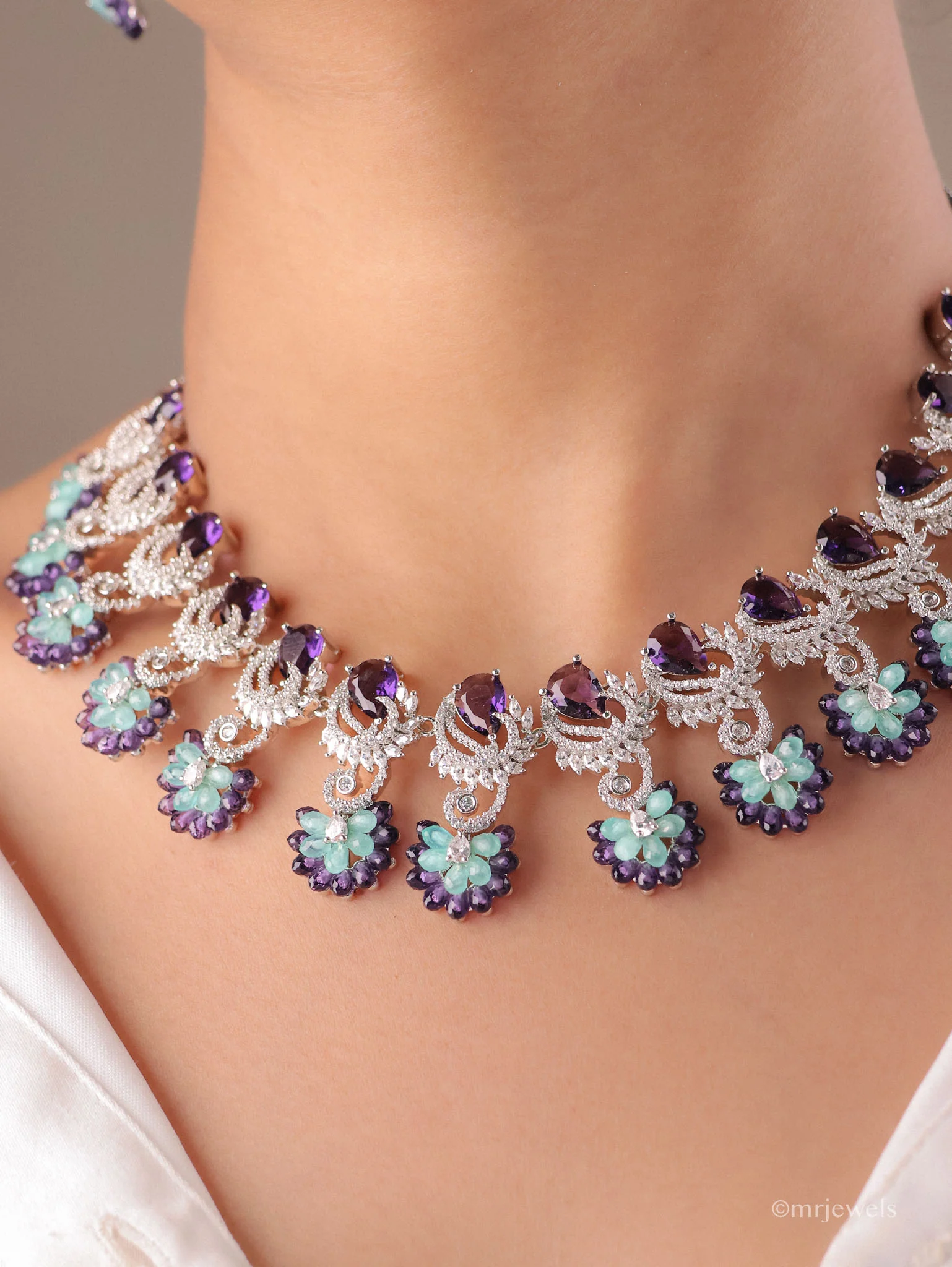 Zyra Amethyst Floral Necklace Set - Image 2