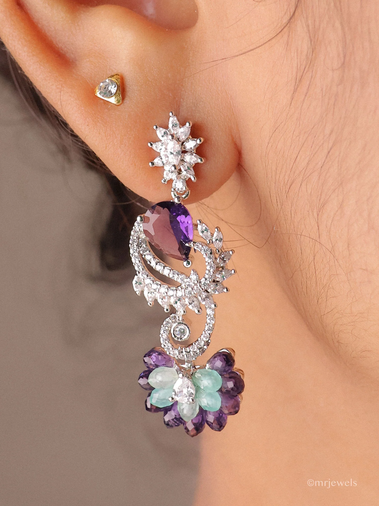 Zyra Amethyst Floral Necklace Set - Image 3