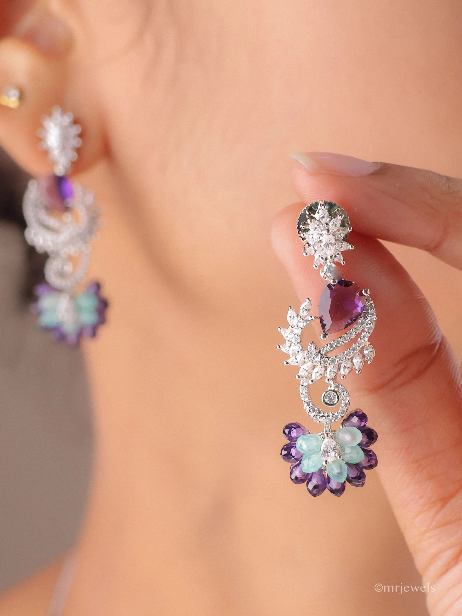 Zyra Amethyst Floral Necklace Set - Image 4